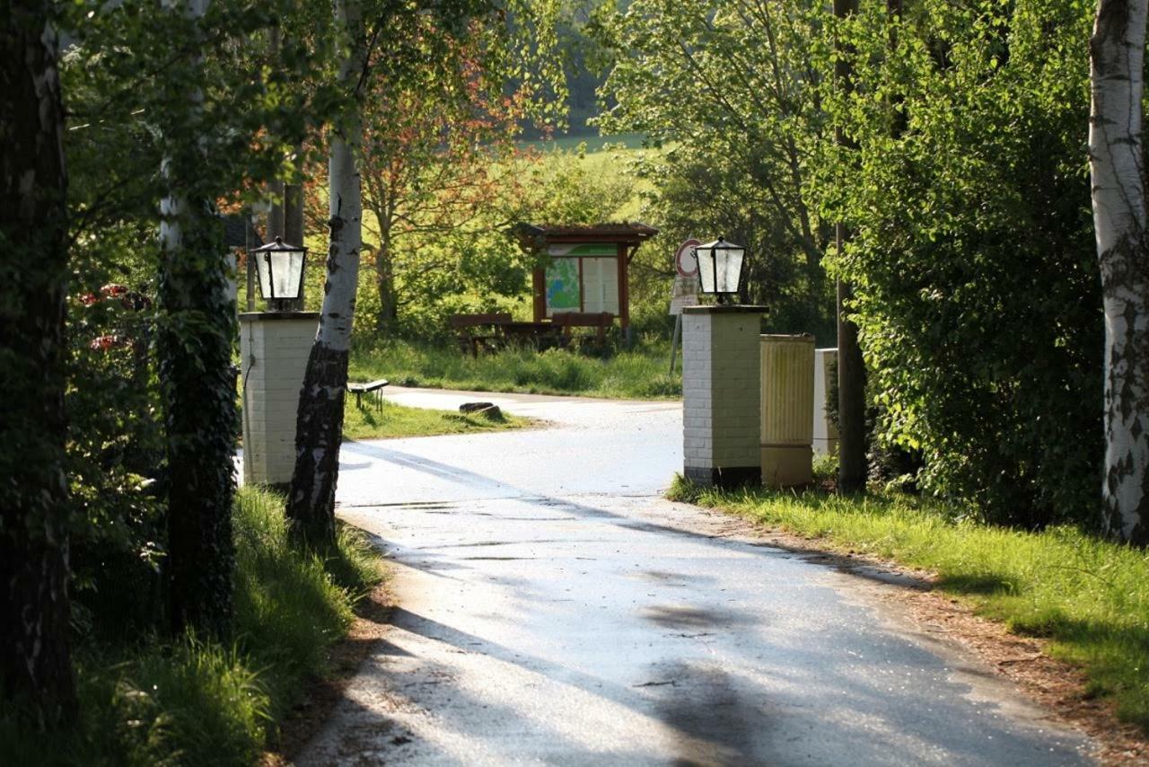 Bos En Kasteel Lägenhet Nideggen Exteriör bild